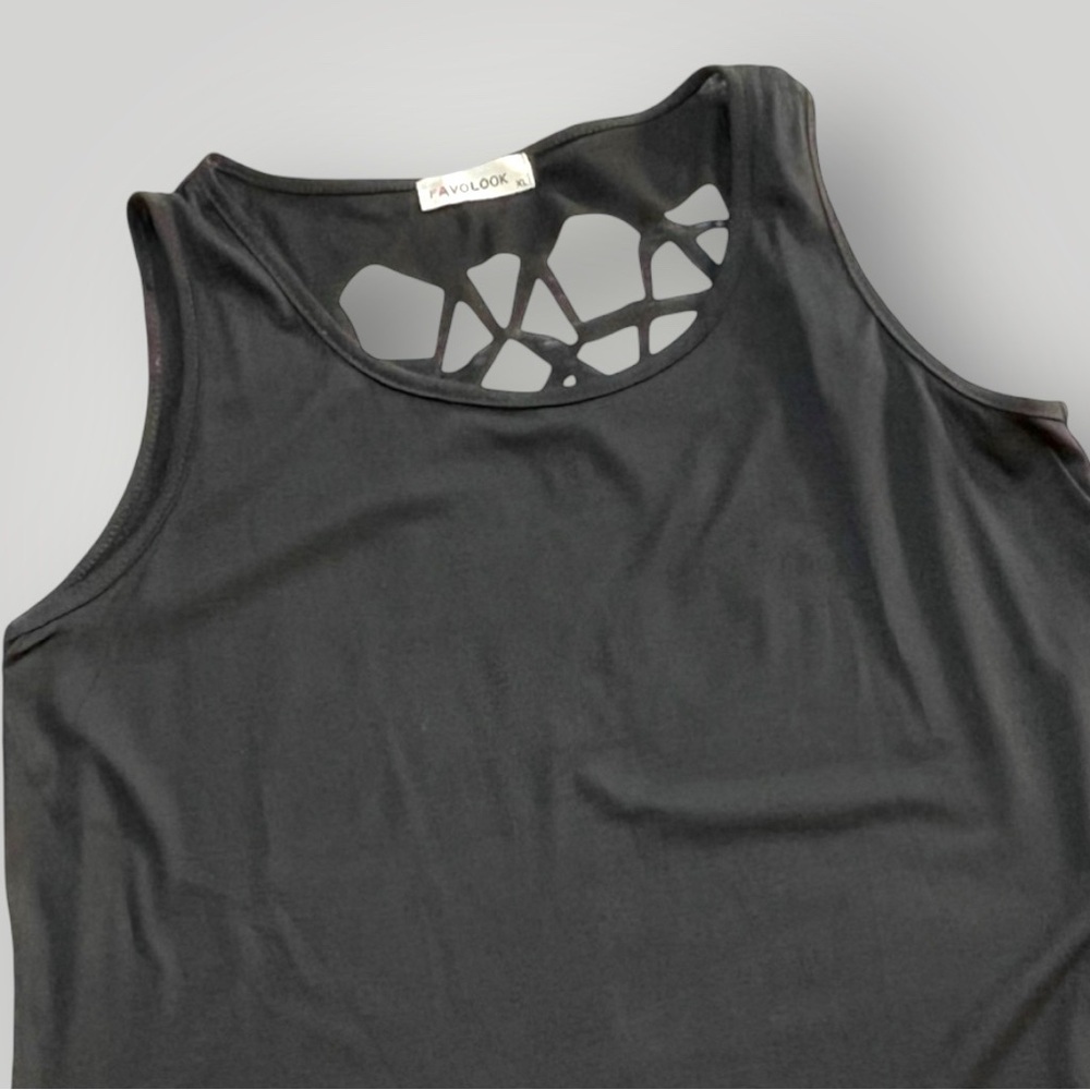 🟢5/$25  Favolook Black Top Decorative